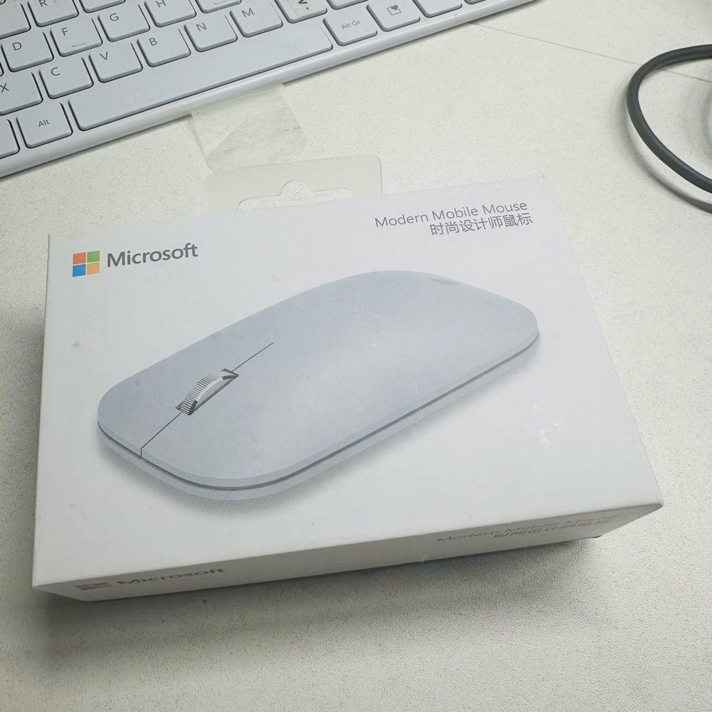 Microsoft Surface Mobile Mouse (Silver)